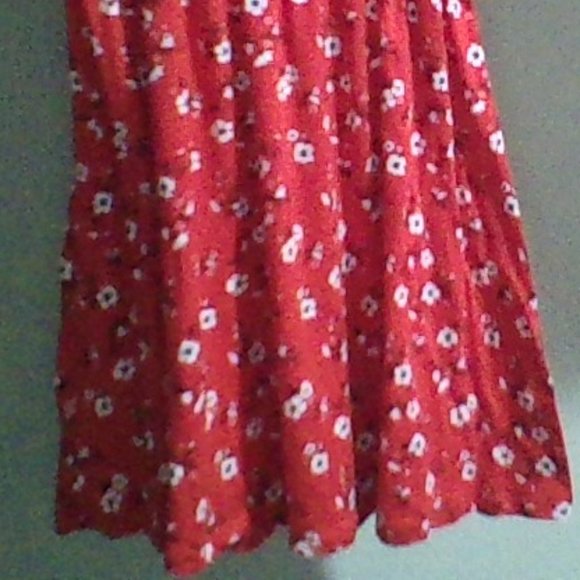 red flower dress - Picture 2 of 3